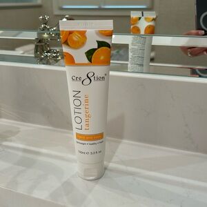 Cre8tion hand and body lotion 3.3 oz -TANGERINE. New never opened